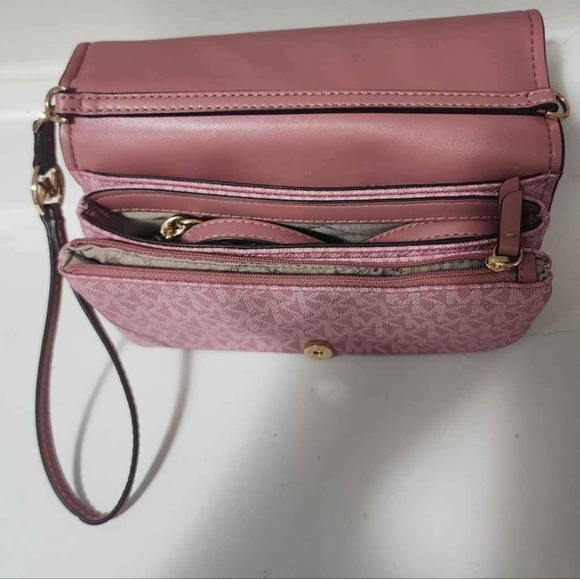 Michael Kors Pink Logo Crossbody - Picture 2 of 5